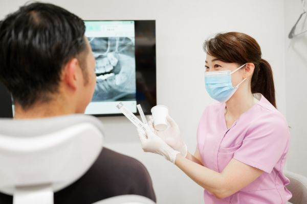 健康な歯を守るために、予防とケアを徹底的に行います